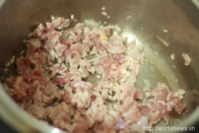 Món ngon: canh bí đỏ nấu thịt bằm